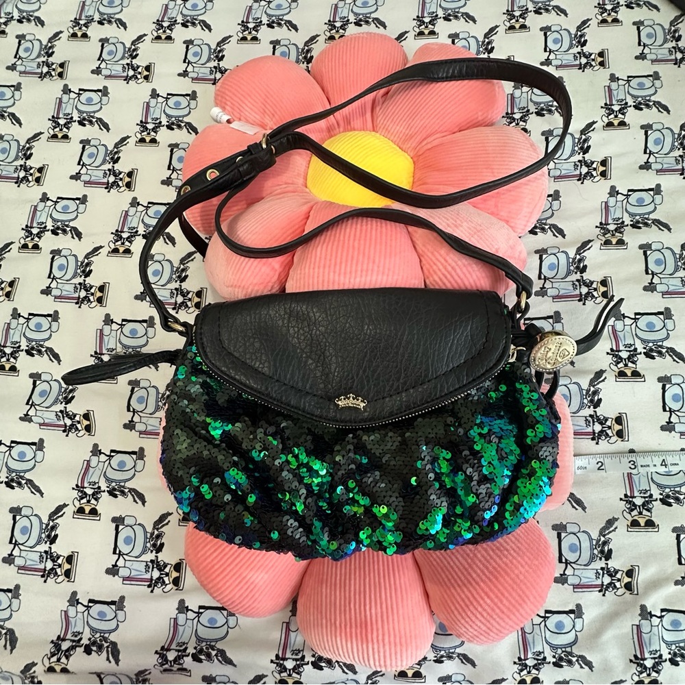 Juisy Couture Black and Green Sequin Women's Bag